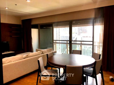 Condos for sale HomePro Plus Phoen Chit : 2-BR Condo at The Madison near BTS Phrom Phong (ID 1920706)