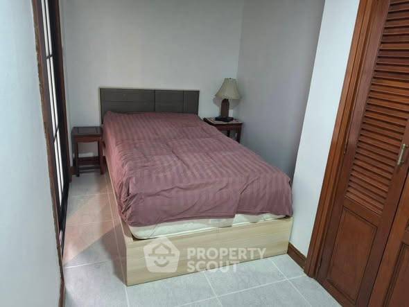 picture 2-BR Condo at City Villa in Khlong Chan (ID 2542293) - 2/14