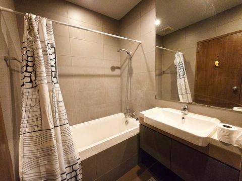 Don't miss out! 🔥🔥 Condo for rent in a great location at a special price. Noble Revent project. MD-25043965