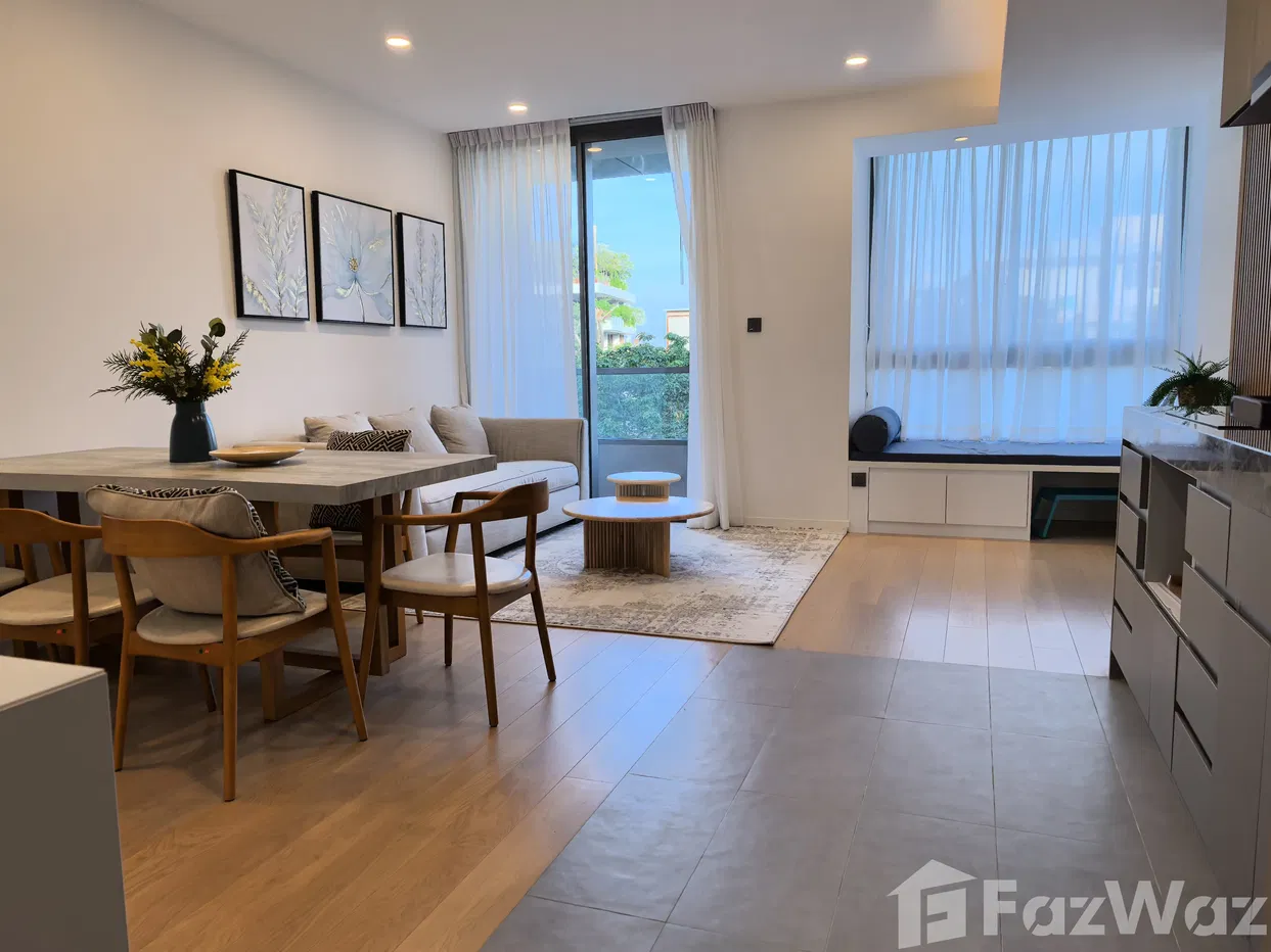 picture . 2015780 - 3/28