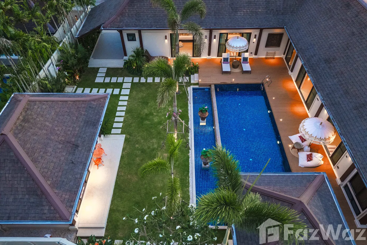 picture 4 Bedrooms Pool Villa For Rent 5957848 - 3/38