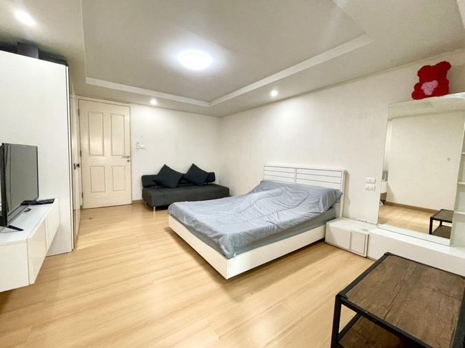 WS6382❗️ ด่วนให้เช่า | Happy Condo รัชดา 18 🏢 ใกล้ MRT สุทธิสาร เพียง 8,000 บาท/เดือน