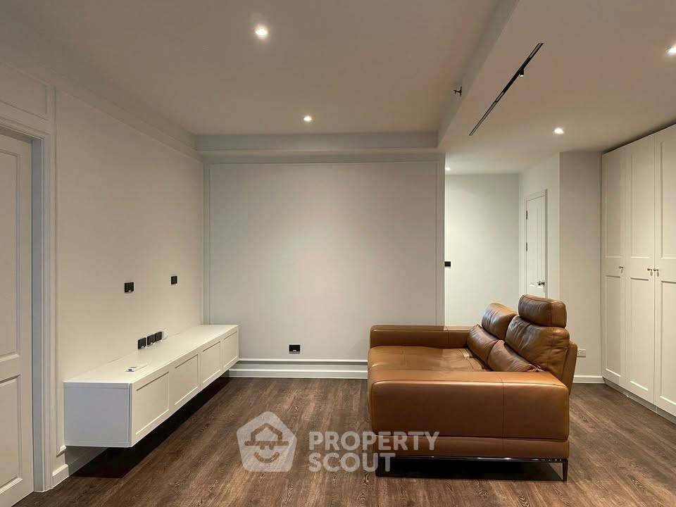 รูป คอนโด 2-ห้องนอน ที่ ศุภาลัย ริเวอร์เพลส เจริญนคร ใกล้ BTS กรุงธนบุรี (ID 2545236) - รูปที่ 5/10