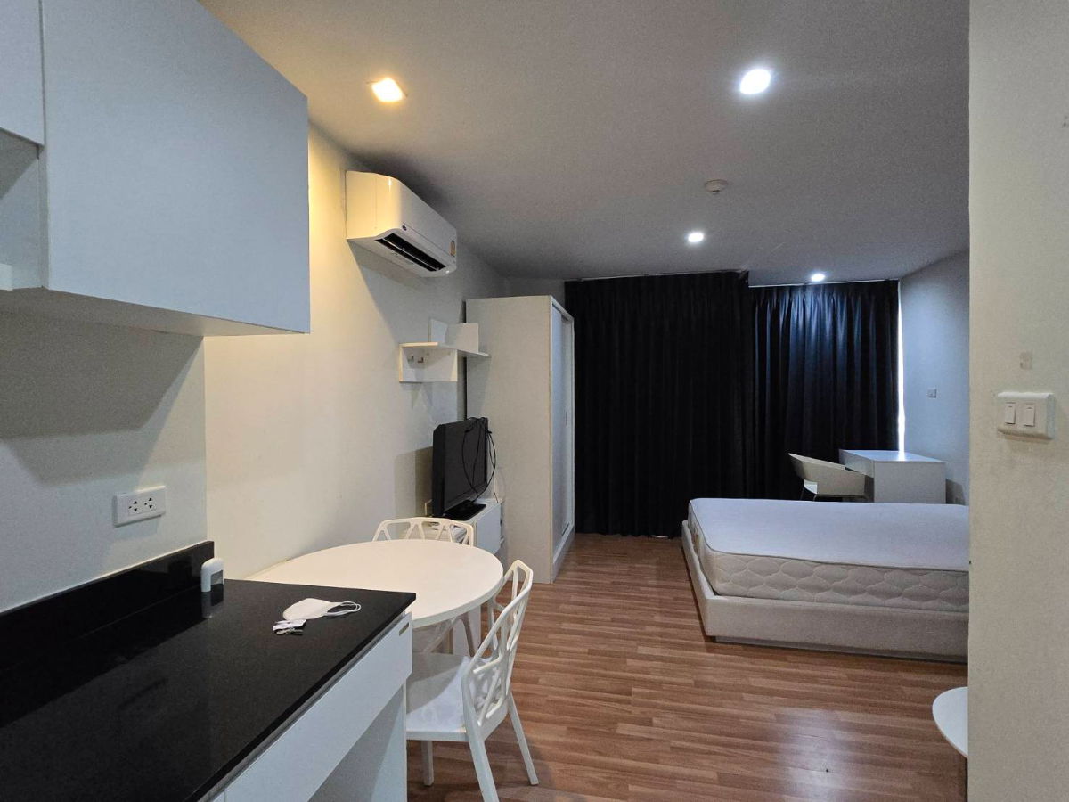 รูป ให้เช่า🚝 We condo เอกมัย-รามอินทรา เฟอร์ฯ ครบ ราคาดี 📱Line: @promptcondo - รูปที่ 8/37