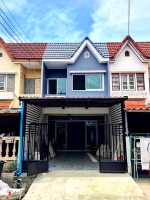 Townhouses for sale Bang Khae : Sale Townhouse near MRT laksong