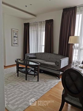 คอนโด 2-ห้องนอน ที่ เอช สุขุมวิท 43 ใกล้ BTS พร้อมพงษ์ (ID 2545106)