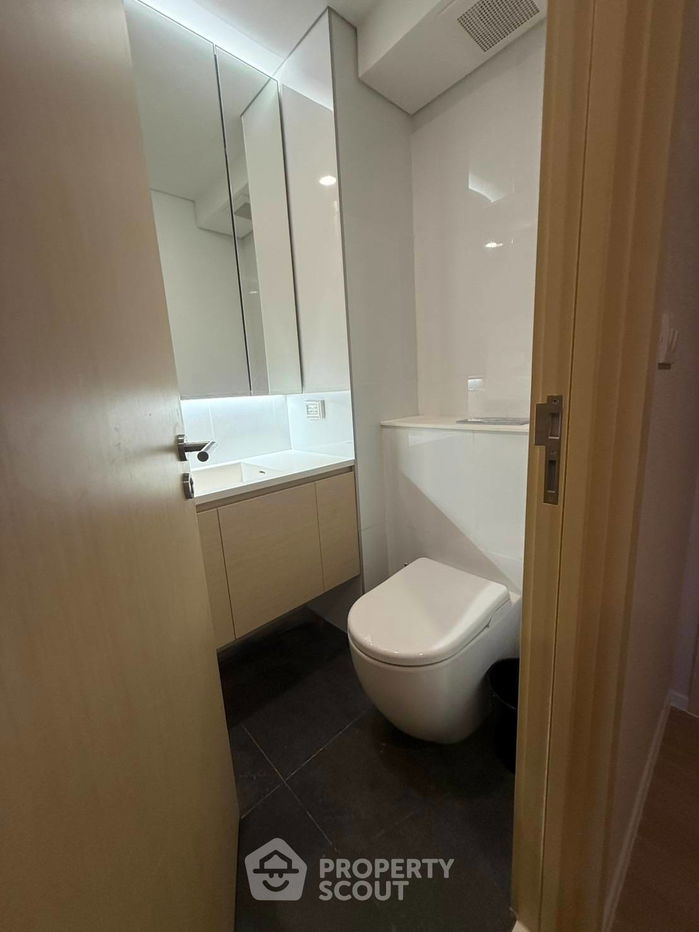 picture 1-BR Condo at Landmark @MRTA Station in Bang Kapi (ID 2546016) - 8/10