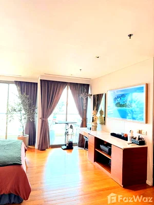 Condos for rent : 2br for rent at the lake 5959763