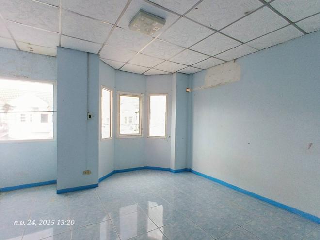 รูป ทาวน์เฮ้าส์ สำหรับขาย ทาวน์ แอนด์ คันทรี่ กระทุ่มราย เขตหนองจอก กรุงเทพมหานคร - รูปที่ 10/26