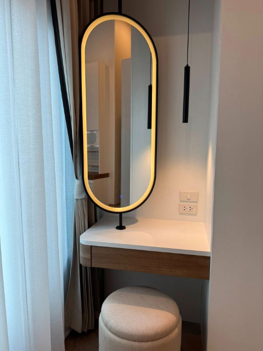 picture For rent: Noble Revolve Ratchada, 2-bedroom unit, beautifully furnished, with a 4-meter high ceiling. Ready to move in immediately, RW007415 - 7/17