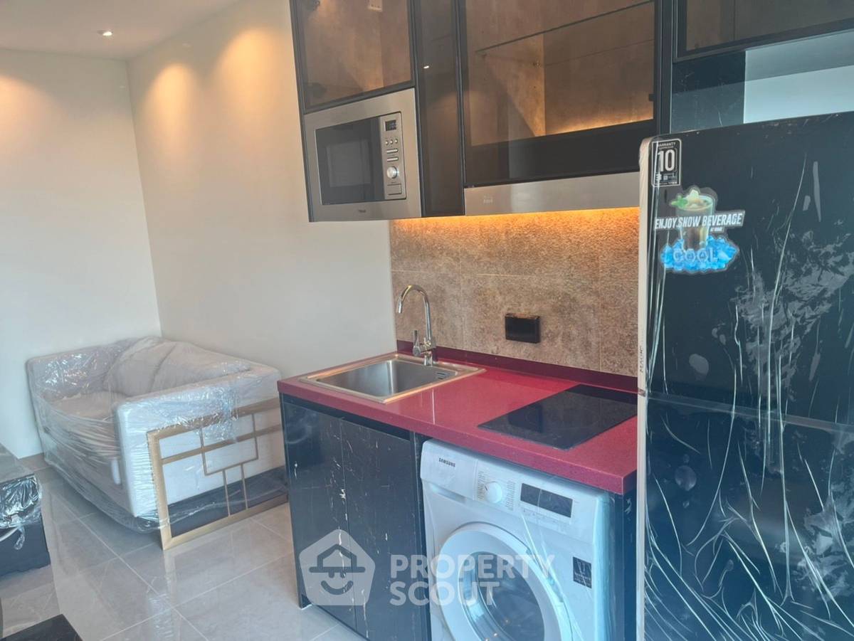 picture 1-BR Condo at The Riviera Ocean Drive close to Jomtien Beach (ID 1490417) - 3/24