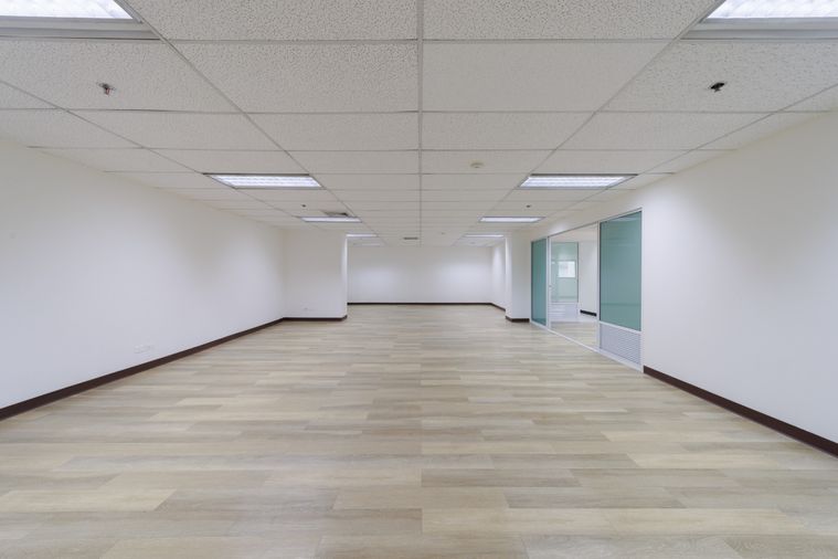 WS6393 🏢✨ ให้เช่าออฟฟิศ Sethiwan Tower – ใจกลางสาทร ใกล้ BTS ช่องนนทรี เพียง 450 บาท / ตร.ม.