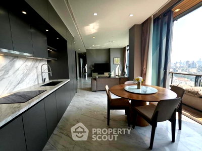 Condos for sale : 2-BR Condo at The Monument Thonglo close to Thong Lo (ID 2069337)