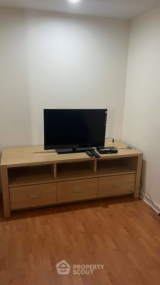 รูป คอนโด 1-ห้องนอน ที่ ลุมพินีวิลล์ ศูนย์วัฒนธรรม ใกล้ MRT ห้วยขวาง (ID 2430739) - รูปที่ 3/18