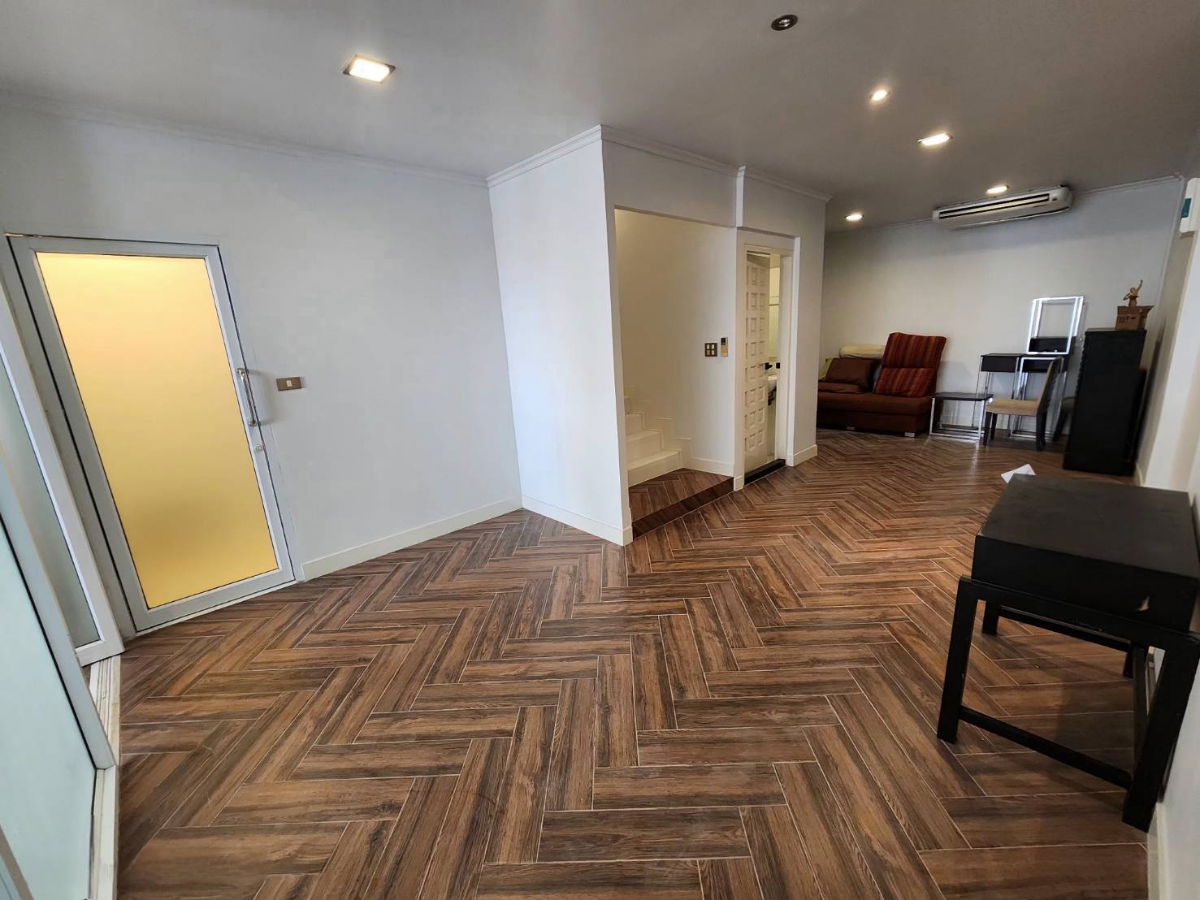 รูป ขาย ทาวน์โฮม 2ชั้น ใกล้ BTSสถานีสามัคคี เพียง! 200เมตร ซ.ติวานนท์45 - รูปที่ 9/26