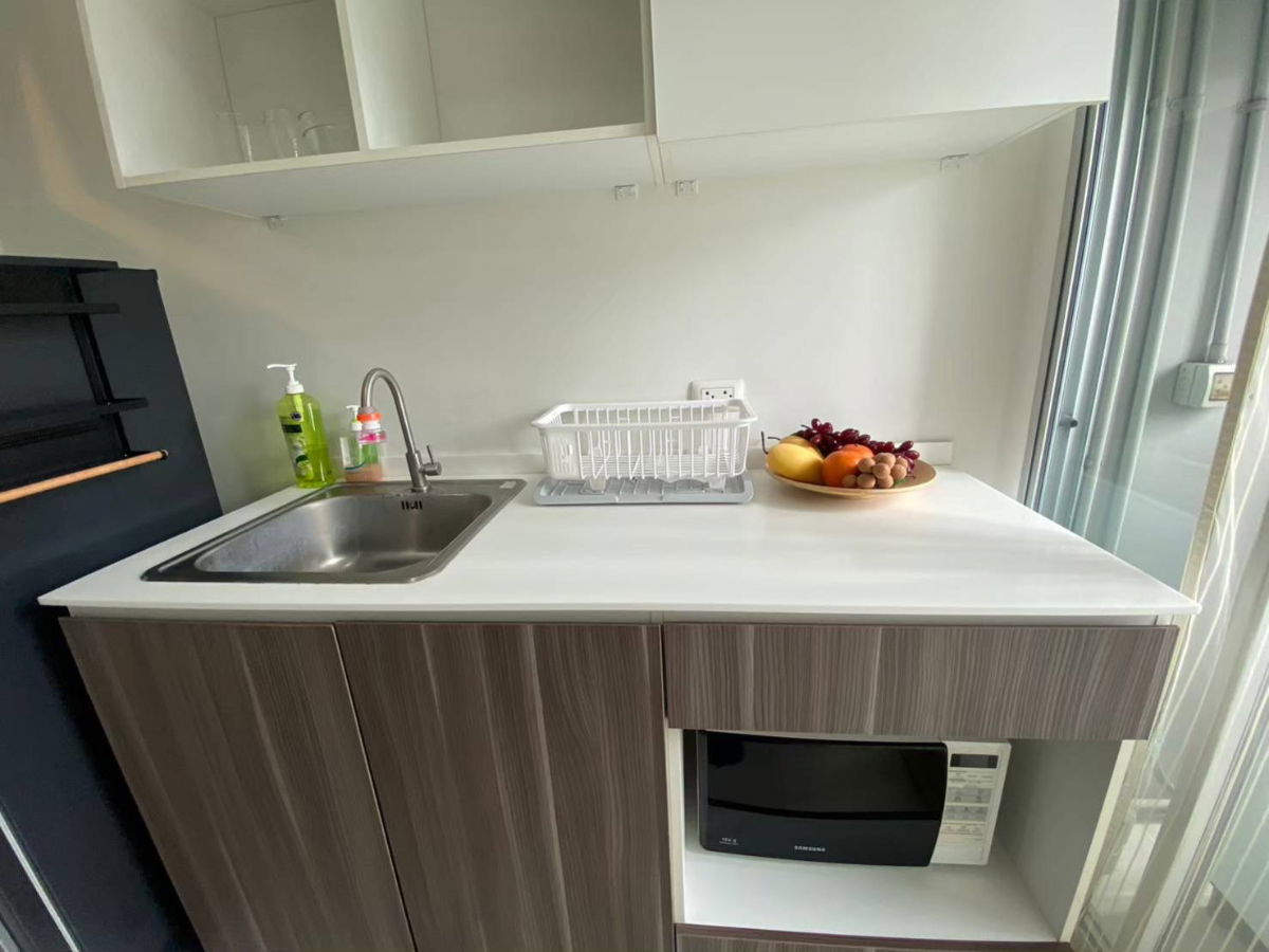 picture For sale D Condo Sign, pool view, walking distance to Central Shopping Mall. Tel: 098-9690236 (Janny) - 12/13