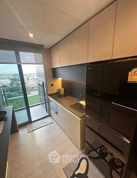 รูป คอนโด 1-ห้องนอน ที่ เดอะ รูม สุขุมวิท 38 ใกล้ BTS เอกมัย (ID 2548294) - รูปที่ 2/9