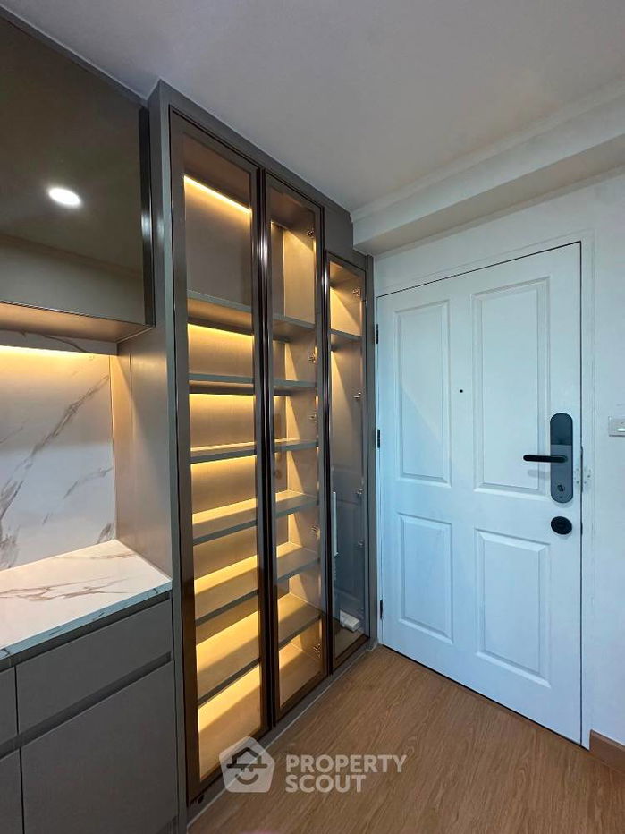 รูป คอนโด 1-ห้องนอน ที่ รีเจ้นท์ ศรีนครินทร์ ทาวเวอร์ ใกล้ ARL หัวหมาก (ID 1999948) - รูปที่ 7/11