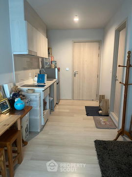 Studio Condo at Life One Wireless near BTS Phloen Chit (ID 2544431)