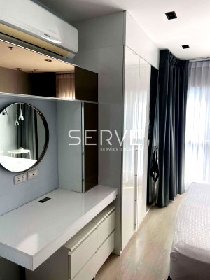 Condos for rent : 1 Bed Large Room Fully furnished Condo High Rise Good Location MRT Phra Ram 9 400 m  @ Aspire Rama 9 