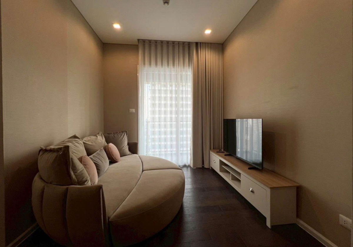 picture Condo For Rent The Saint Residences - 7/12