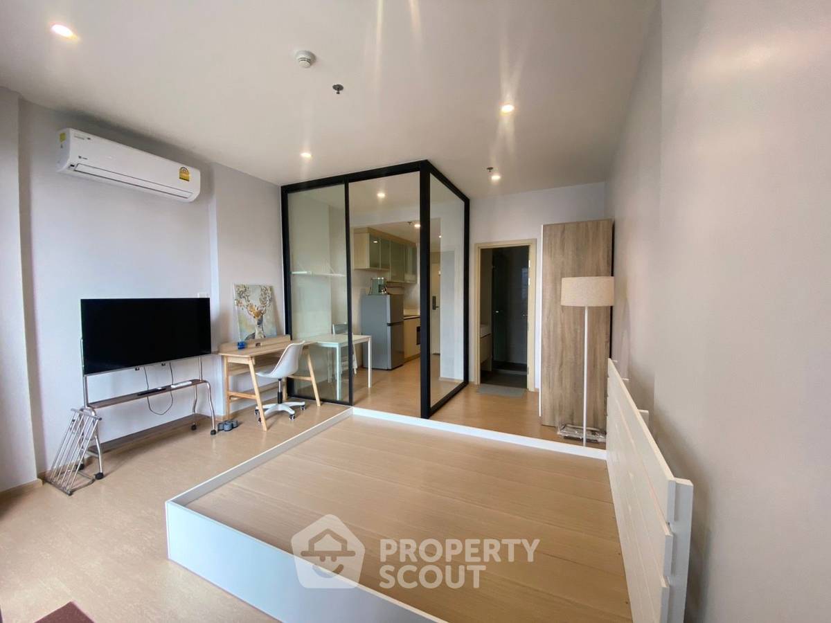 picture 1-BR Condo at Maru Ekkamai 2 near BTS Ekkamai (ID 2034273) - 1/6