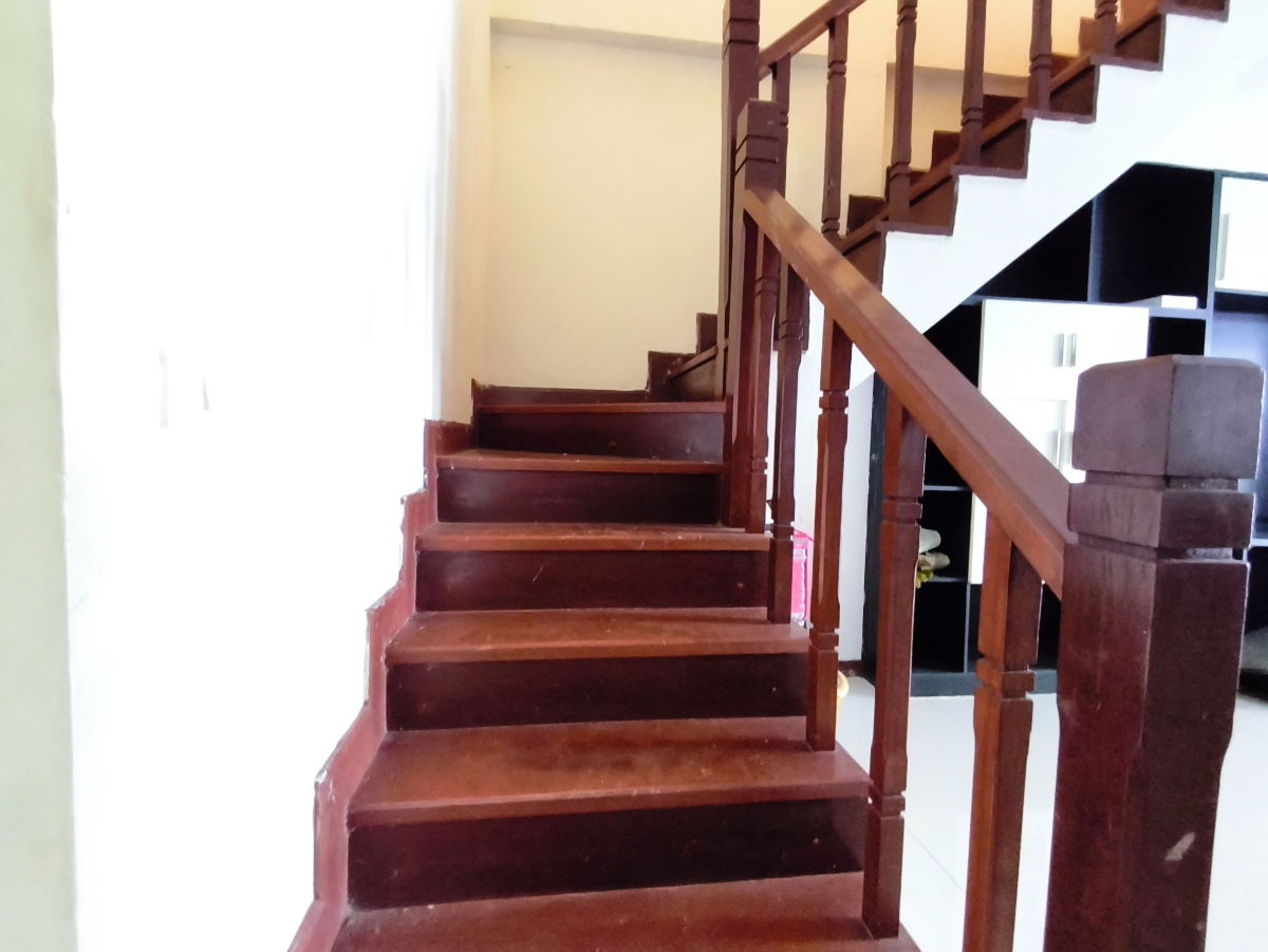 รูป ทาวน์เอ้าส์ หนองจอก มิตรไมตรี หมู่บ้านนันทวี 4 รีสอร์ท ใกล้ถนนเดินสะดวก มีรถโดยสารผ่านหน้าโครงการ  นัดชมด่วน ราคาดี 085-318-6868 คุณวา - รูปที่ 8/13