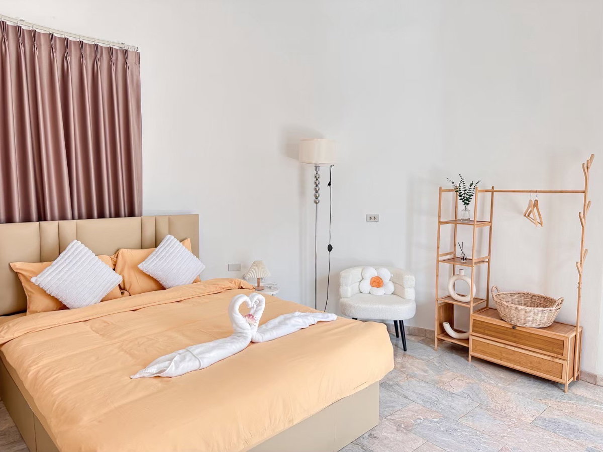 รูป โอกาสทองของมักลงทุน!!! ติดตลาดแล้ว รายได้เดือนละ 200,000 บาท ขาย Pool Villa ใหญ่ แต่งสวย ครบ ไร่เศษ กลางพัทยา เหมาะทำรายวัน จับตลาดโลก | #TPI-2710 - รูปที่ 13/17