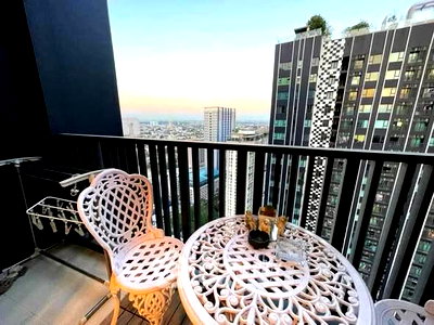 คอนโด เขตจตุจักร : คอนโด 2-ห้องนอน ที่ ไลฟ์ ลาดพร้าว ใกล้ BTS ห้าแยกลาดพร้าว (ID 2549029)