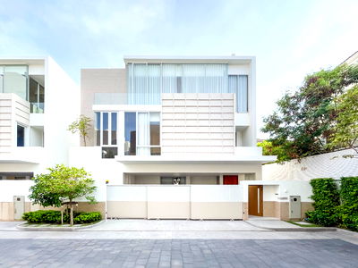 Houses for rent Wang Thonglang : Luxury House for Rent - Noble Terra Rama 9 - Ekkamai, 3br 3ba, 409sqm