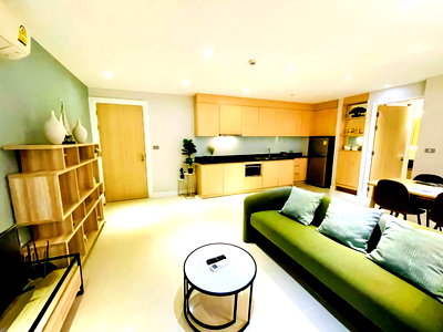 คอนโดให้เช่า : 2 Bedroom Condominium for Rent at Grande Caribbean Condo