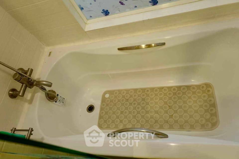 picture 1-BR Condo at Ideo Ratchada-Huaikwang near MRT Huai Khwang (ID 2528903) - 16/16