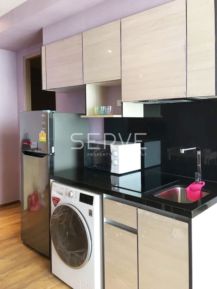 picture 2 Bed 1 Bath 55 sq.m. Good Location Shuttle bus to BTS Phrom Phong 650 m. at Park 24 or Park Origin Phrom Phong Condo / For Rent - 8/8