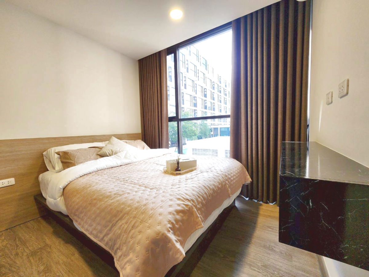 รูป ขายด่วน!! คอนโด 2 ห้องนอน ทำเลสาทร – เจริญนคร ใกล้ ICON SIAM พื้นที่กว้าง พร้อมอยู่ - รูปที่ 1/17