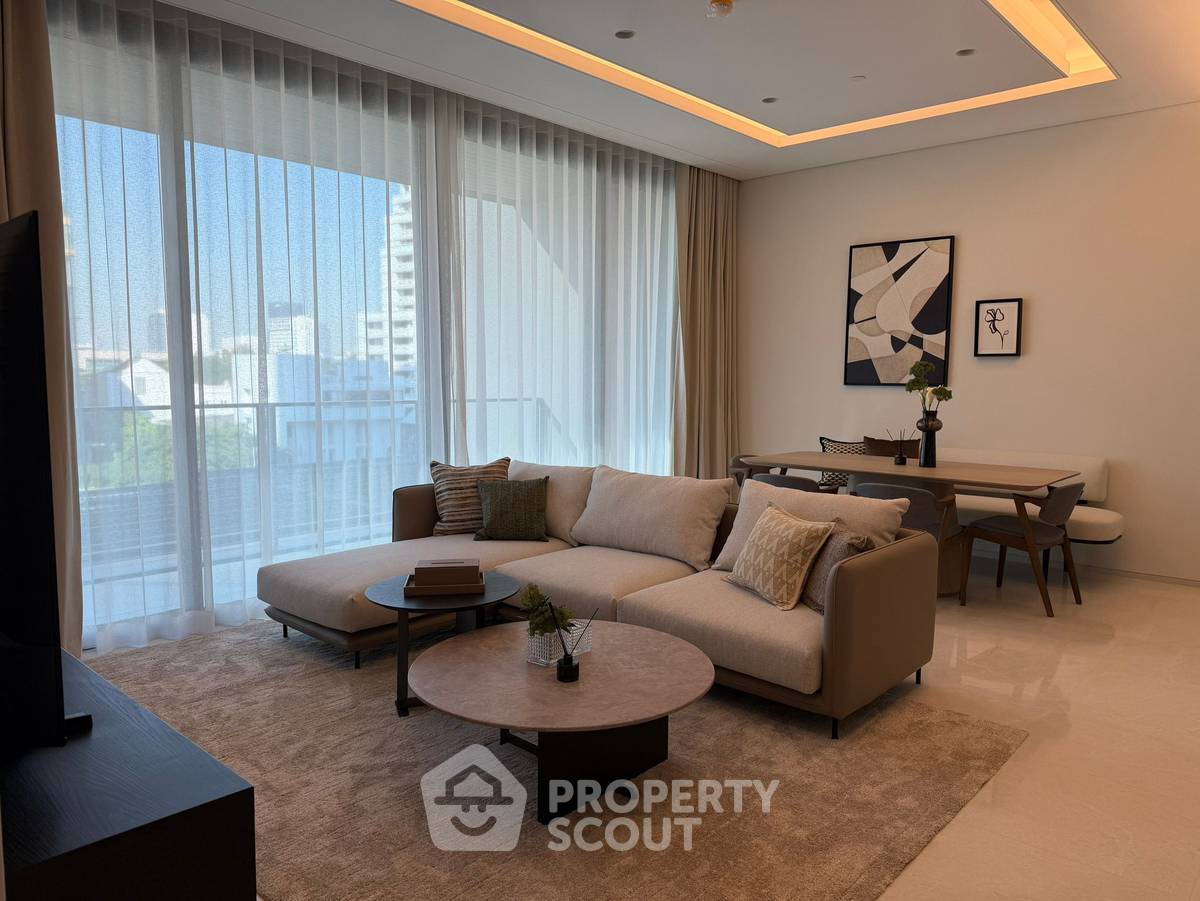 picture 2-BR Condo at The Residences At Sindhorn Kempinski Hotel Bangkok near BTS Ratchadamri (ID 2547617) - 1/10