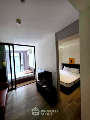 คอนโดให้เช่า : คอนโด 1-ห้องนอน ที่ ฟินน์ อโศก ใกล้ BTS อโศก (ID 2550173)