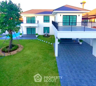 Houses for sale Bang Lamung Chonburi : 5-BR House at T.W. Wanasin Pattaya close to East Pattaya (ID 2546639)