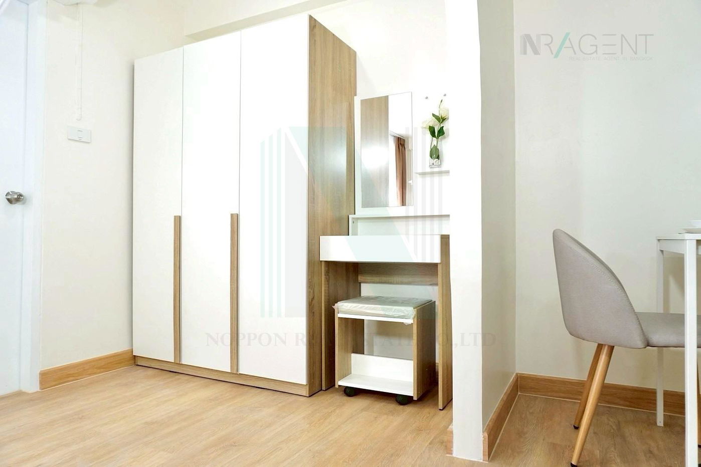 picture ð For Sell Condo LIVING PLACE RAMKHAMHAENG Building 3, Floor 7,1 bed room, Room size 32 sqm - 6/8