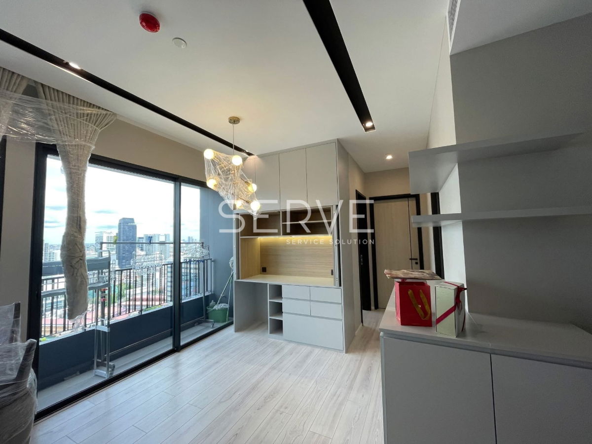 picture 2 Beds Large Room City View Fully furnished Condo High Rise Good Location Close To BTS Phaya Thai 700 m @ The Room Phayathai - 2/5