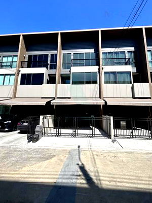 Townhouses for sale Bang Plee Samut Prakarn : 📌 For Sell Town house BAAN KLANG MUANG BANGNA-WONGWAEN 3-story 3 bedroom 2 bathroom