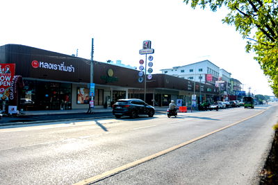 เช่าพื้นที่ขายของ เขตภาษีเจริญ : ให้เช่าพื้นที่พาณิชย์ ติดถนนใหญ่ ทำเลที่ดีที่สุด The Grand Mall พุทธมณฑลสาย 1 – เพชรเกษม