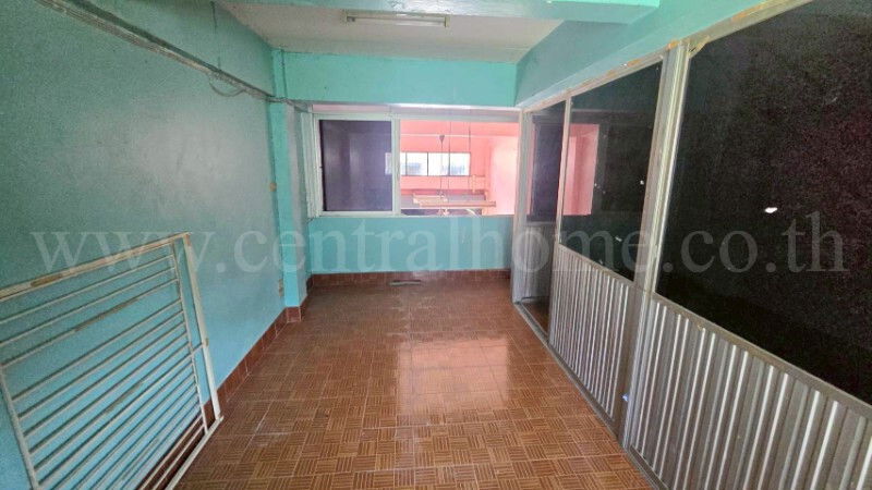 รูป อาคารพาณิชย์ 3.5 ชั้น ซอยอยู่สุข 23 บางเมือง - สมุทรปราการ รีโนเวทแล้ว สภาพดี - รูปที่ 6/15