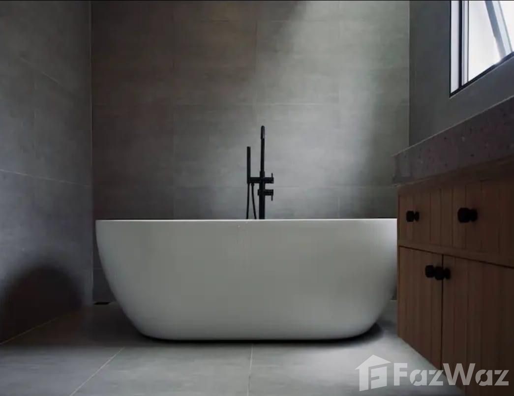 picture 3 Bedroom House for sale in Phra Khanong Nuea, Bangkok 1687300 - 10/23