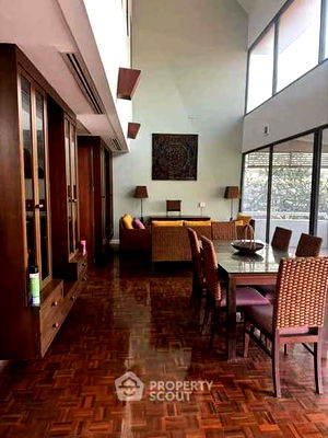 Condos for rent Jomtien Sai 2 : 3-BR Condo at Wyndham Jomtien Pattaya close to Pattaya (ID 2549556)