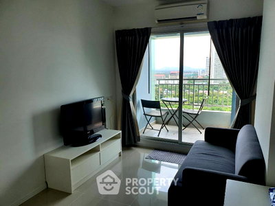 Condos for sale : High-Floor 1-BR Condo 32 Sqm, Lumpini Park Beach Jomtien (ID 2549339)