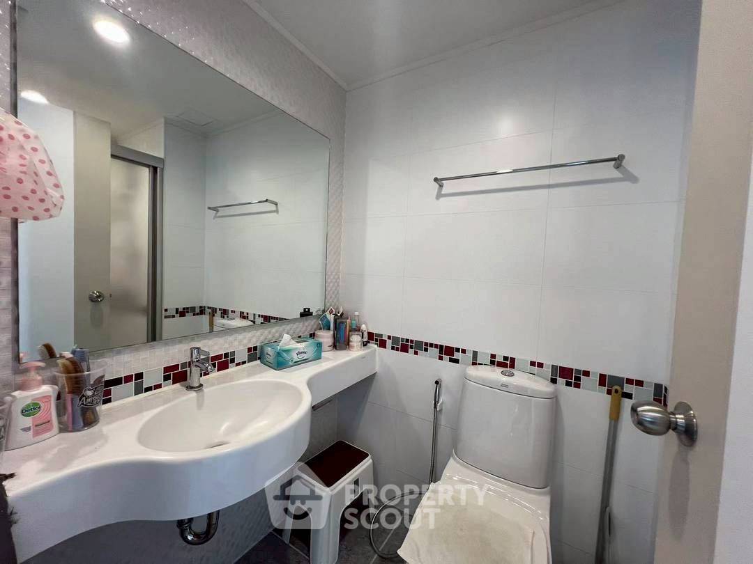 รูป คอนโด 2-ห้องนอน ที่ วินด์แฮม จอมเทียน พัทยา ใกล้ เมืองพัทยา (ID 2548038) - รูปที่ 11/16