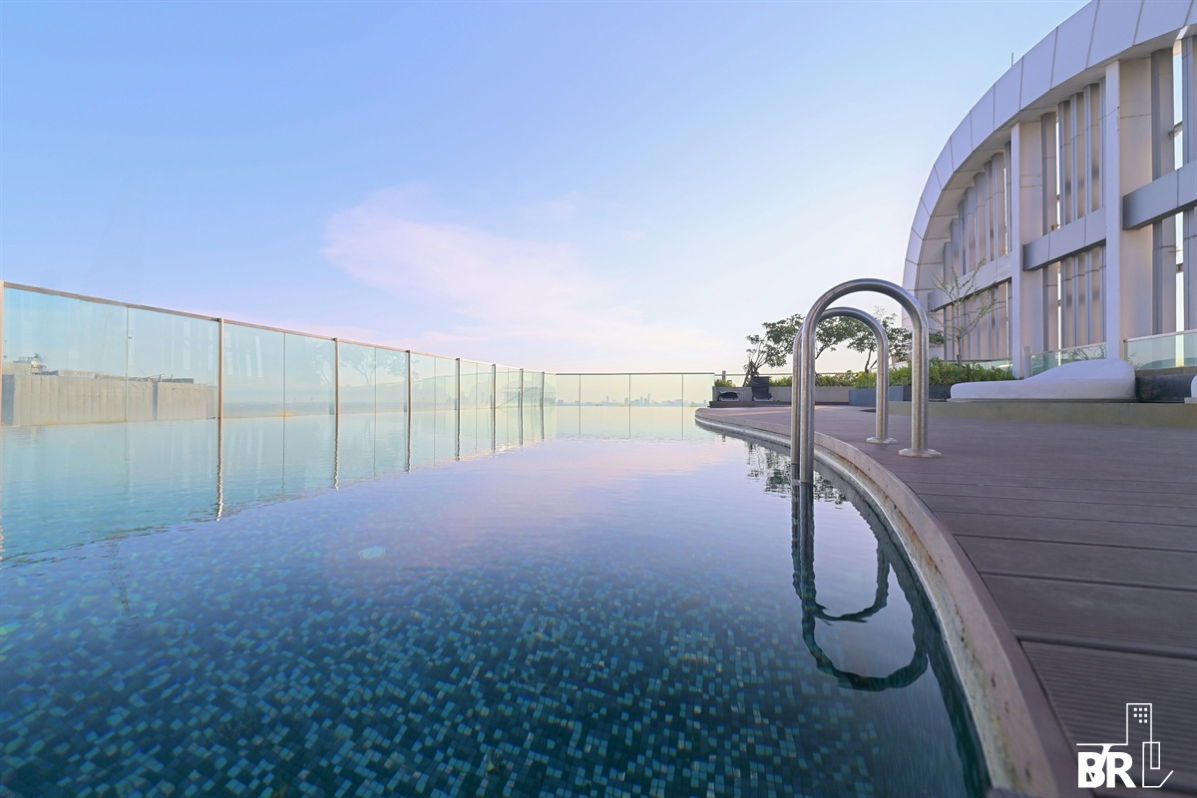 picture Rhythm Sukhumvit 44/1 ðHigh-floor unit with river view ðNear BTS Phra Khanong - 4/5