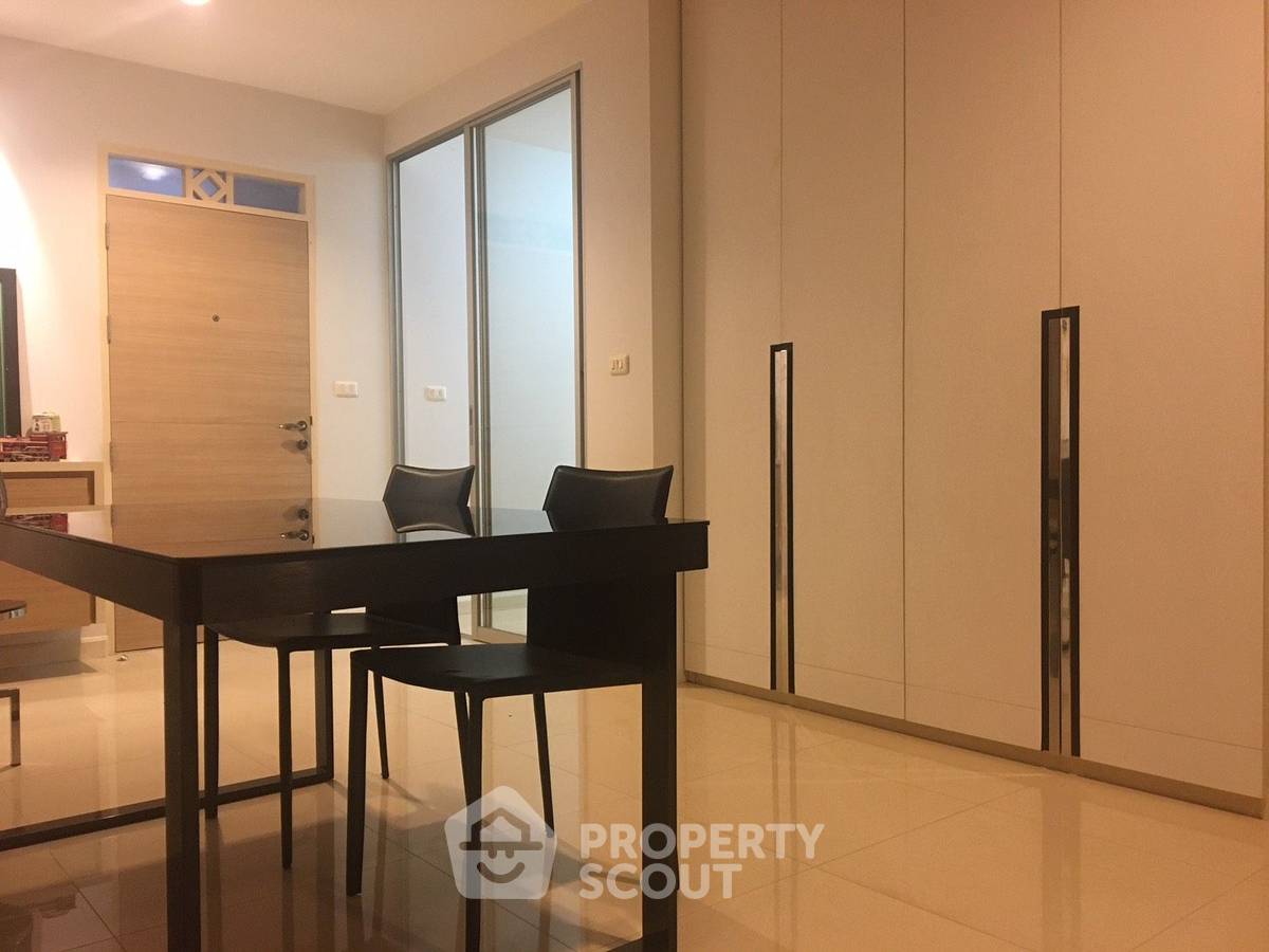 รูป คอนโด 1-ห้องนอน ที่ ศุภาลัย ริเวอร์เพลส เจริญนคร ใกล้ BTS กรุงธนบุรี (ID 392114) - รูปที่ 8/11