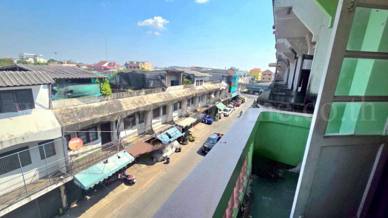 รูป อาคารพาณิชย์ 3.5 ชั้น ซอยอยู่สุข 23 บางเมือง - สมุทรปราการ รีโนเวทแล้ว สภาพดี - รูปที่ 12/15