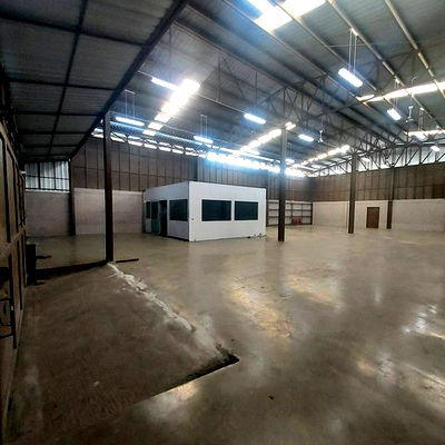 โรงงานให้เช่า : HR3159ให้เช่าโกดังพื้นที่กว้าง 800 ตร.ม. ทำเลสุขุมวิท 103 (อุดมสุข-ศรีนครินทร์) ใกล้สวนหลวง ร.9 และตลาดวัดตะกล่ำ